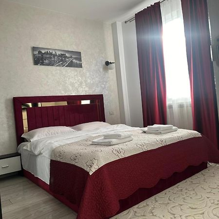Apartament Rezidential Сучеава Екстериор снимка