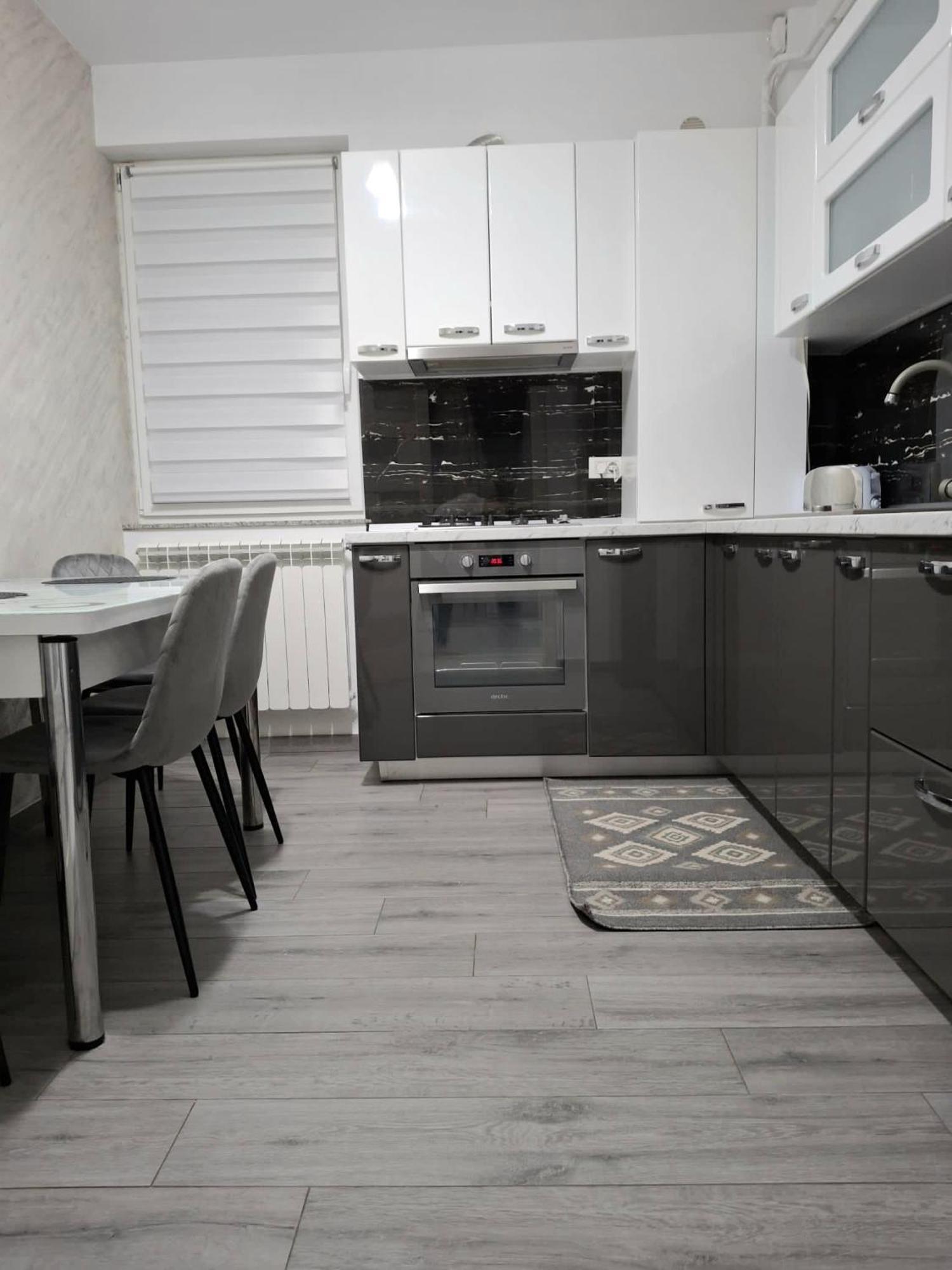 Apartament Rezidential Сучеава Екстериор снимка